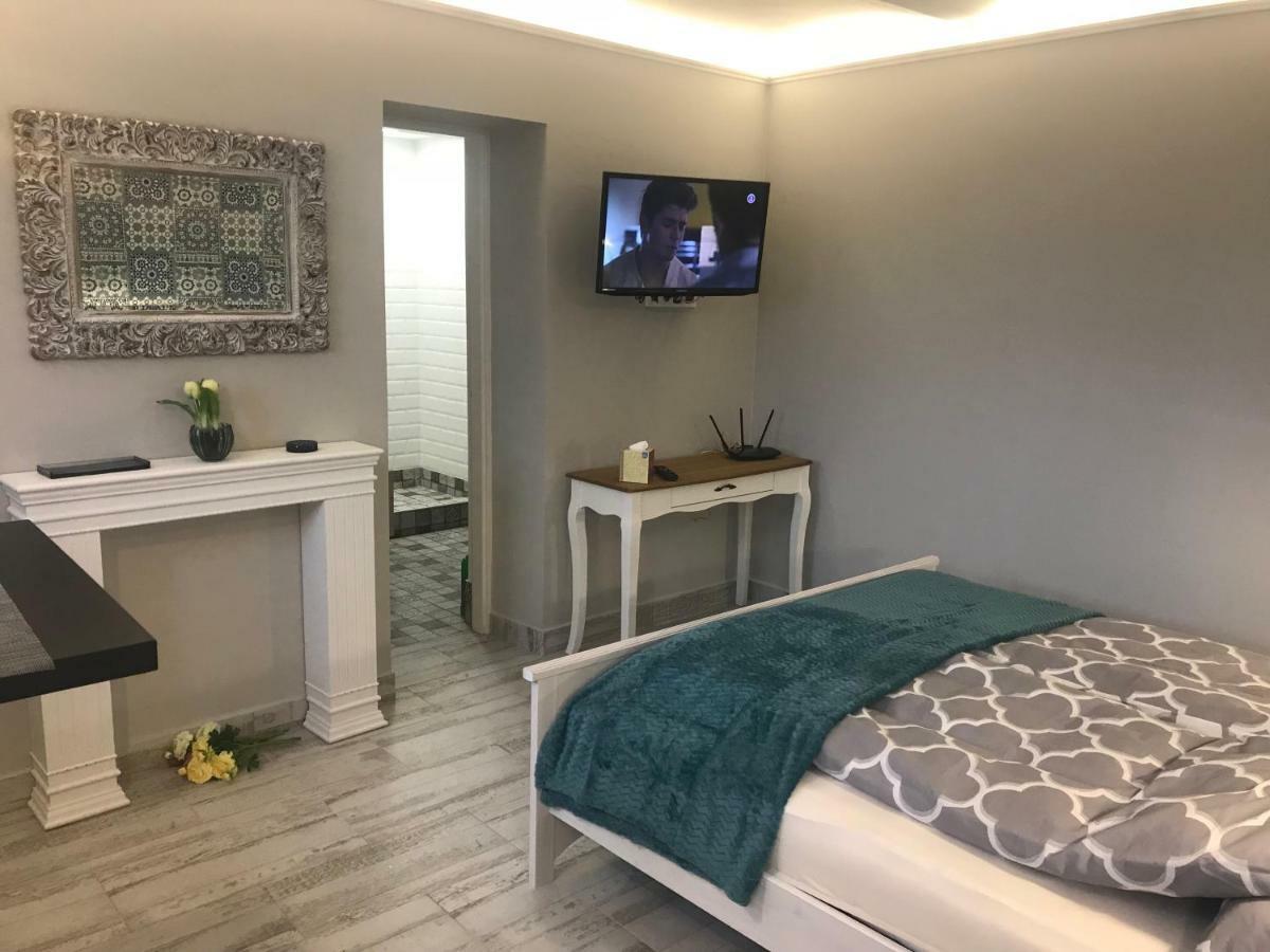 Aradi Apartman 페치 외부 사진